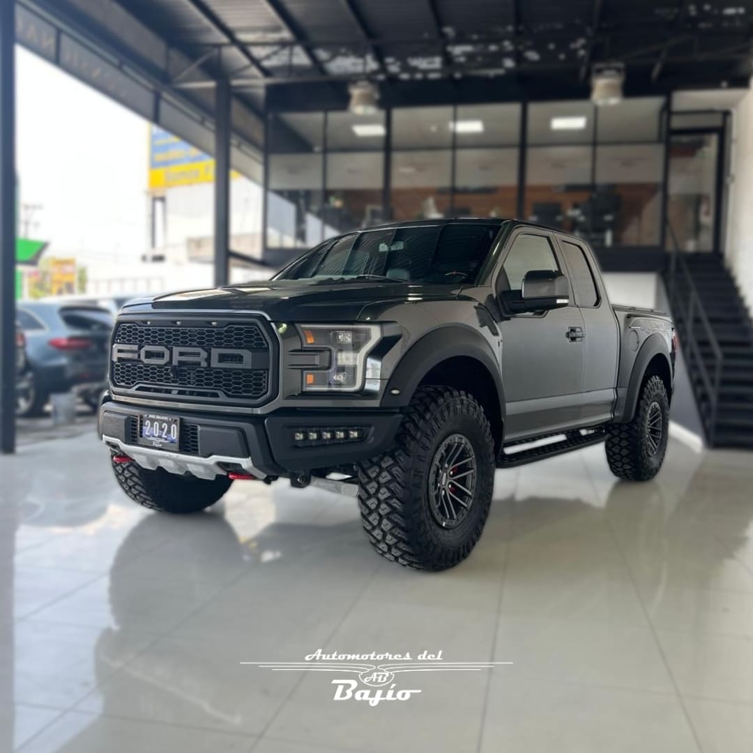 <a href='https://automotoresdelbajio.com.mx/autos/auto/3604'> FORD <br> Lobo Raptor Super Cab 4x4</a>