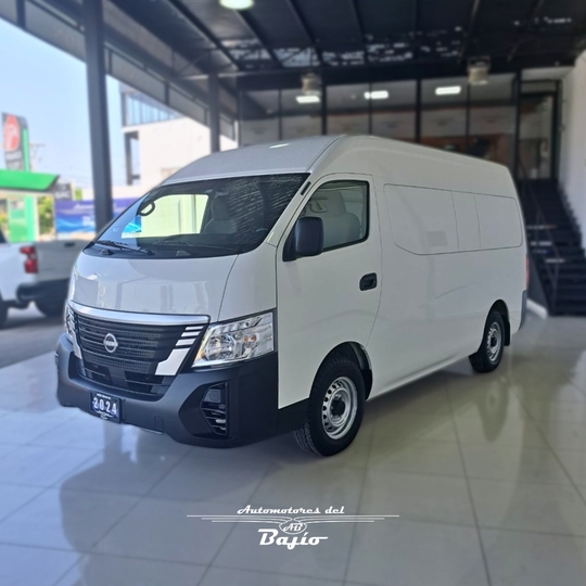 <a href='https://automotoresdelbajio.com.mx/autos/auto/3681'> NISSAN <br> URVAN CARGA </a>