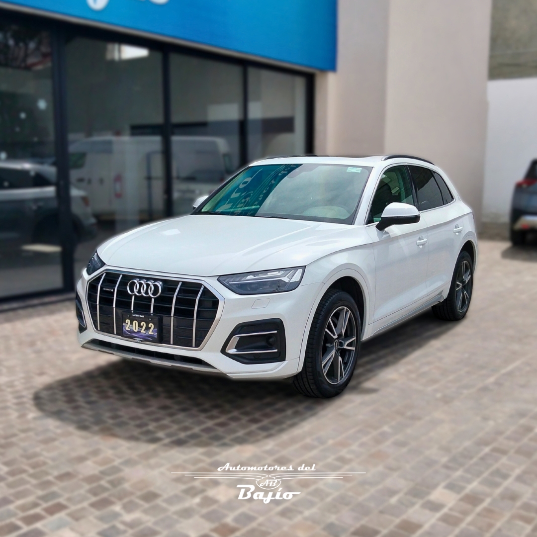 <a href='https://automotoresdelbajio.com.mx/autos/auto/3727'> Audi <br> Q5 Elite</a>