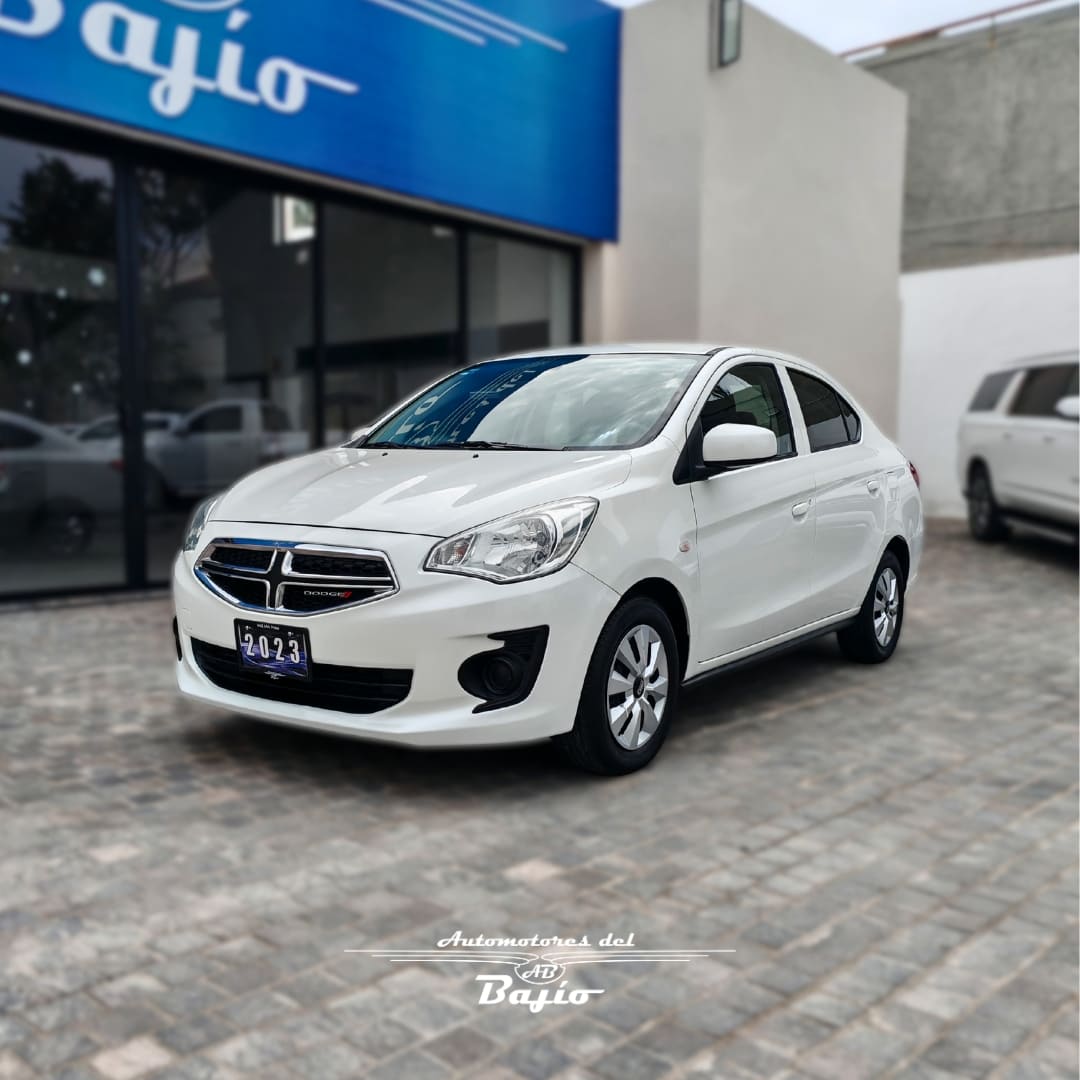 <a href='https://automotoresdelbajio.com.mx/autos/auto/3614'> DODGE <br> Attitude SE</a>
