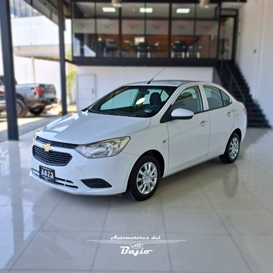 <a href='https://automotoresdelbajio.com.mx/autos/auto/3667'> CHEVROLET <br> AVEO LS</a>