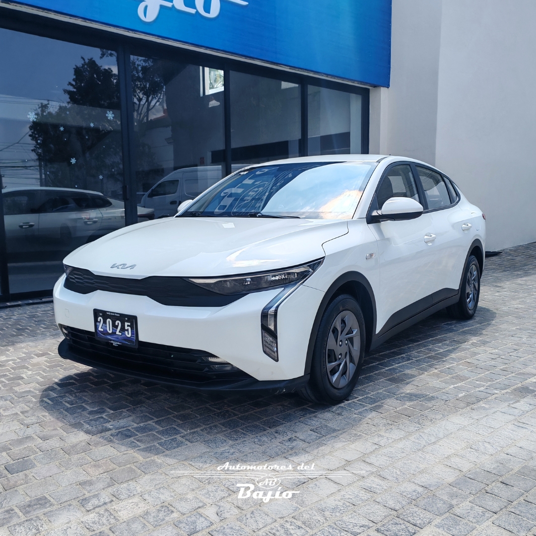 <a href='https://automotoresdelbajio.com.mx/autos/auto/3668'> KIA <br> K3 L</a>