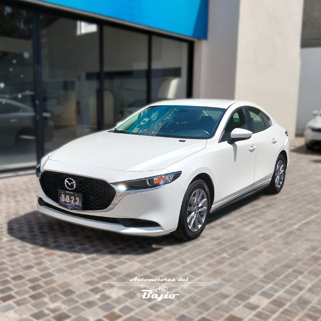 <a href='https://automotoresdelbajio.com.mx/autos/auto/3736'> Mazda <br> 3 i A/T</a>