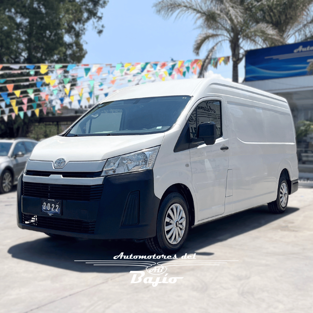 <a href='https://automotoresdelbajio.com.mx/autos/auto/3571'> TOYOTA <br> HIACE CARGO</a>