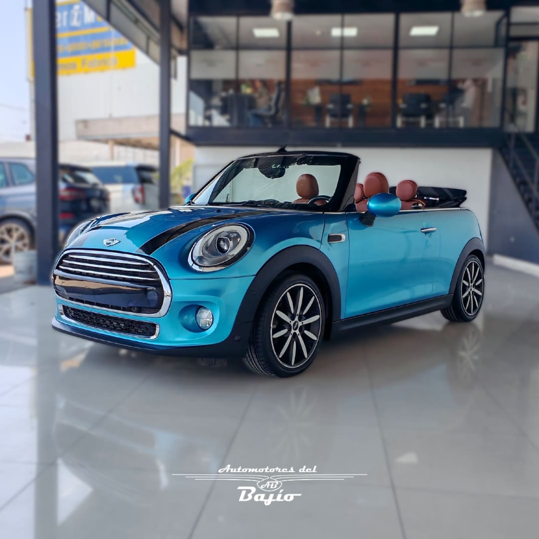 <a href='https://automotoresdelbajio.com.mx/autos/auto/3608'> MINI <br> Convertible Pepper</a>