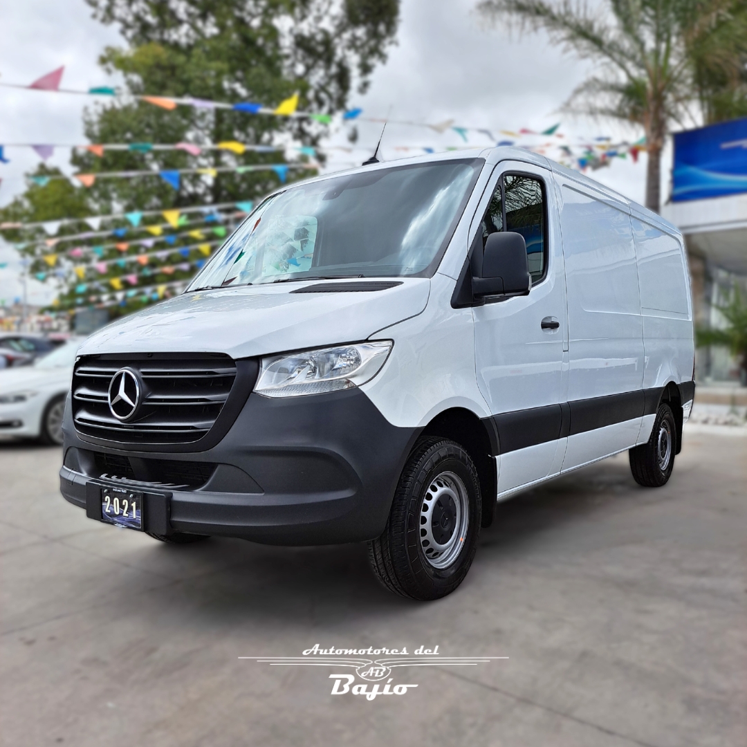 <a href='https://automotoresdelbajio.com.mx/autos/auto/3655'> MB <br> SPRINTER CARGO VAN</a>