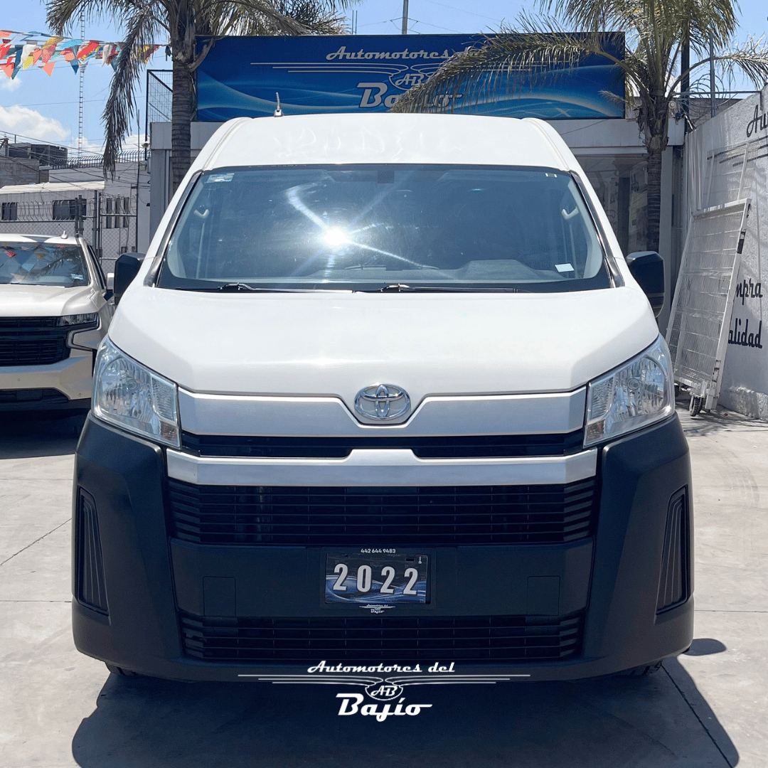 <a href='https://automotoresdelbajio.com.mx/autos/auto/3669'> NISSAN <br> URVEN PANEL</a>