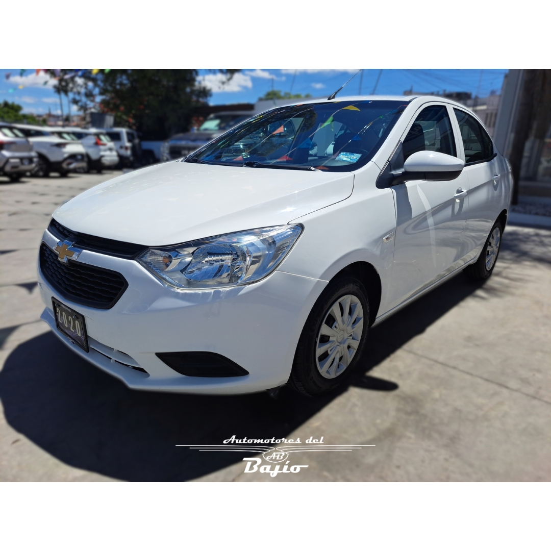 <a href='https://automotoresdelbajio.com.mx/autos/auto/3716'> CHEVROLET <br> AVEO LS T/MANUAL</a>