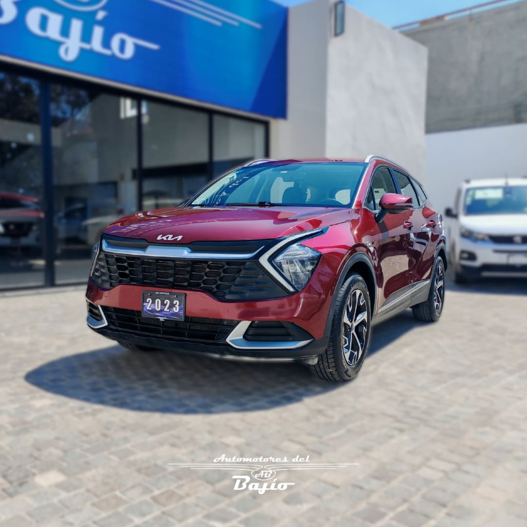 <a href='https://automotoresdelbajio.com.mx/autos/auto/3548'> KIA <br> Sportage EX</a>