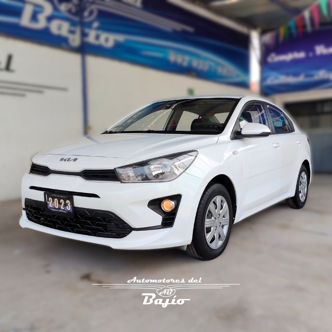 <a href='https://automotoresdelbajio.com.mx/autos/auto/3297'> KIA <br> Rio LX</a>