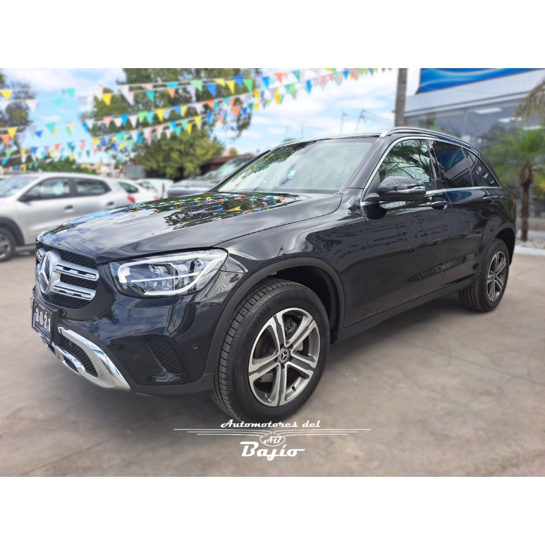 <a href='https://automotoresdelbajio.com.mx/autos/auto/3741'> MBENZ <br> GLC 300 4MATIC COMFORT</a>